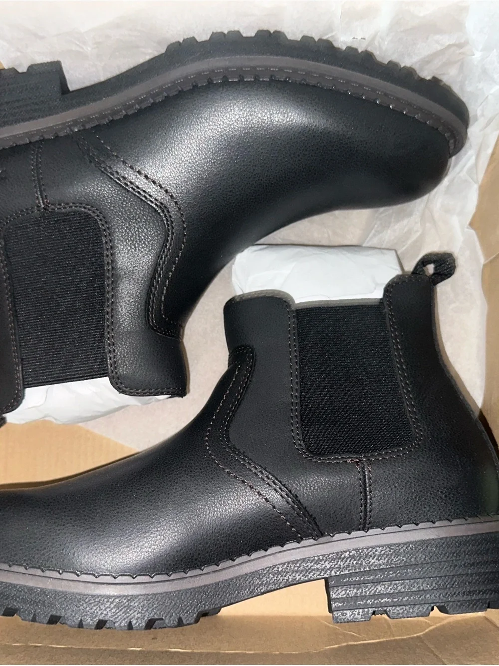 Dockers Black Work Chelsea Boot with Brown Stitching